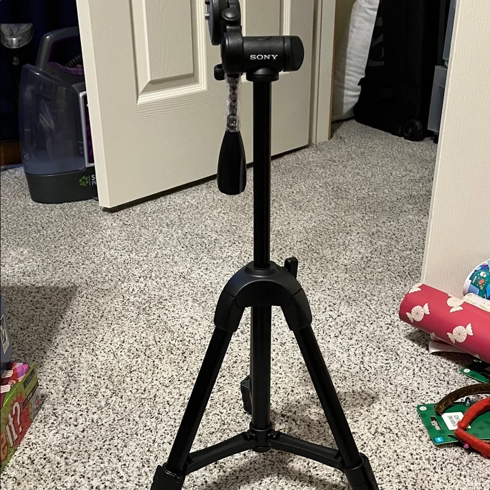 Sony Black Adjustable Tripod